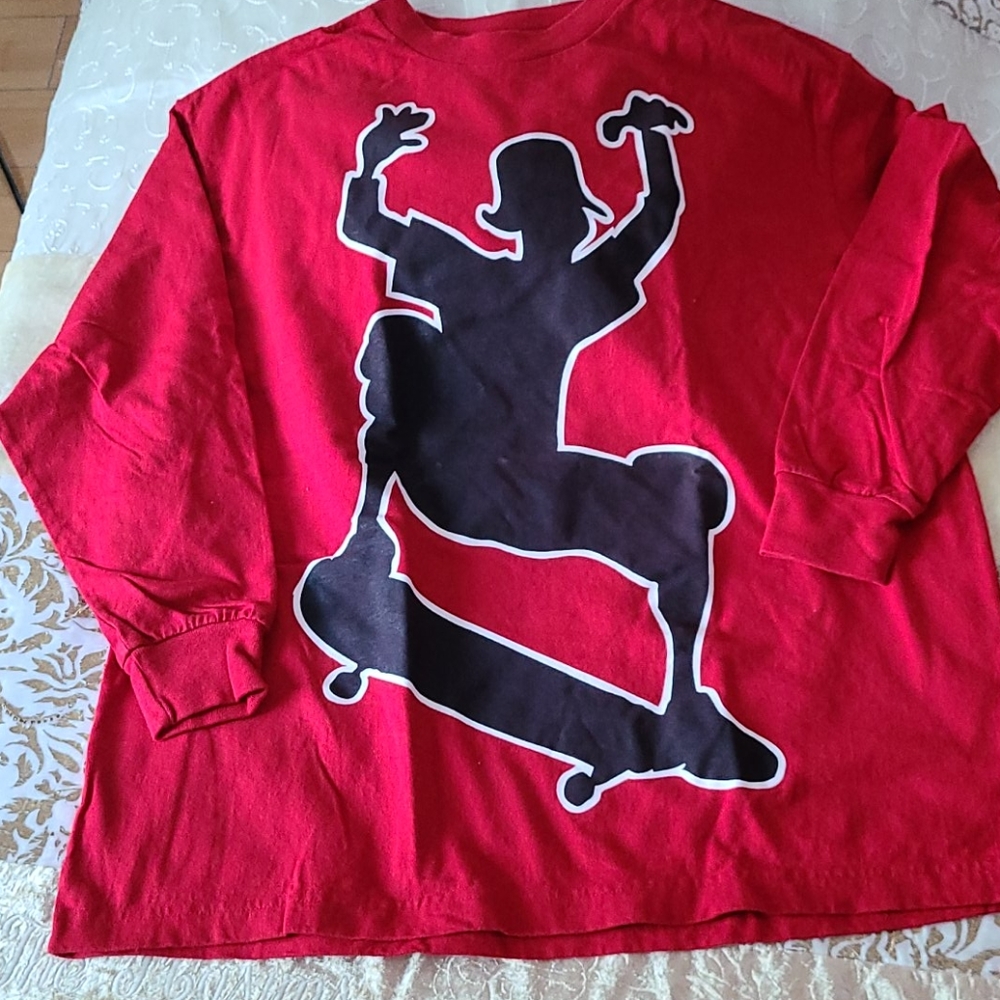 GAP Graphic Tee - XL (12)